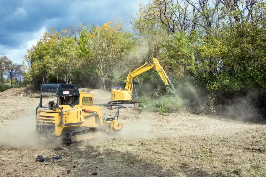 Expert Land Clearing Accord, NY
